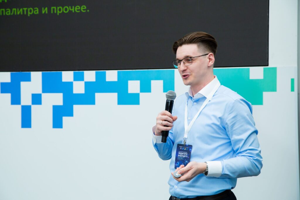 Руслан Мамакин: искусственный интеллект не должен заменять живое чтение