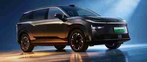 Кроссовер Toyota за 4,69 млн с запасом хода 520 км и гарантией 2 года. Крупный дилер запустил продажи Toyota bZ3X