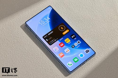 Чистый экран без вырезов, 8400 мАч, 120 Вт и Snapdragon 8 Elite Extreme Gen 6: опубликованы фото распаковки Red Magic 12 Pro+